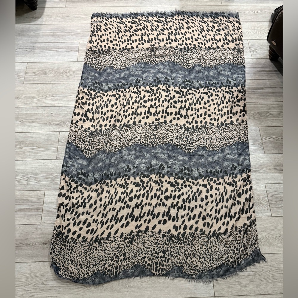 Leopard Print Scarf with Gray Accents
